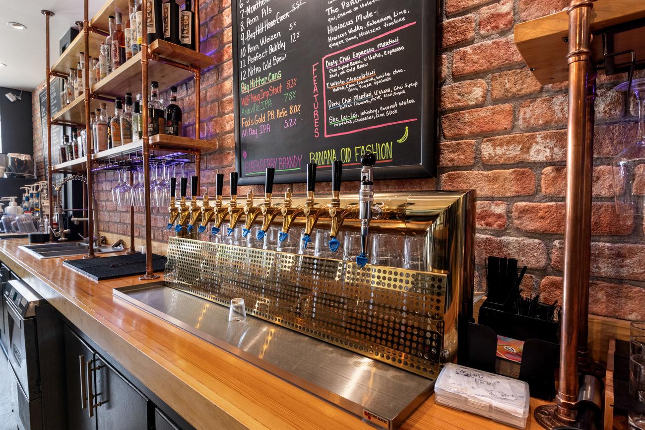 Twelve-tap draft tower